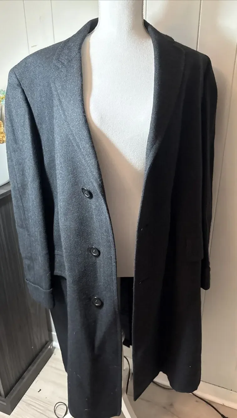 Botany Men's Vintage 500 Charcoal Trench Coat Size 40R